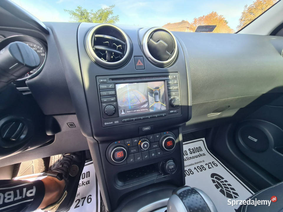 Nissan Qashqai 4x4 Salon BOSE Navi Kamera 360