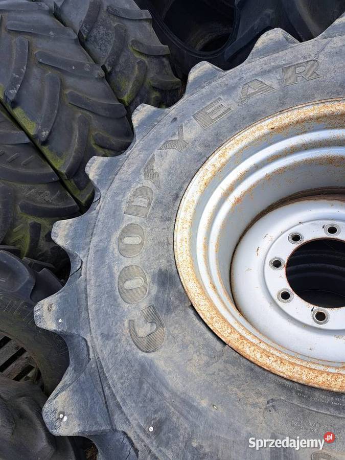 Koła do kombajnu 28 LR 26 Rolnictwo Piecewo