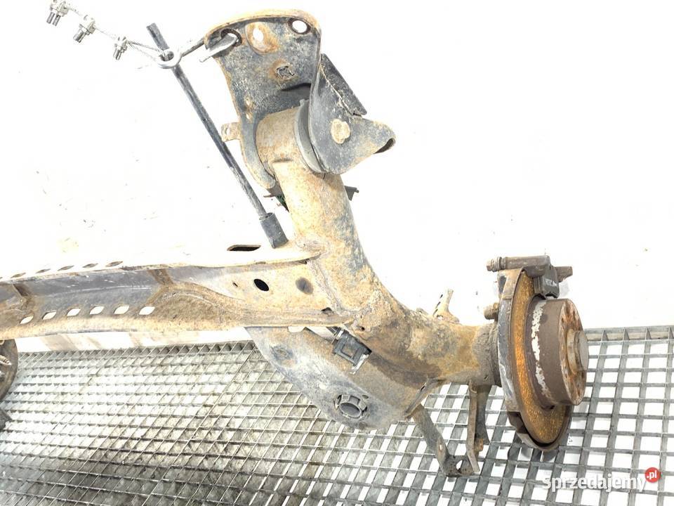 BELKA TYŁ SEAT LEON III Hatchback TYLNA sprzedam