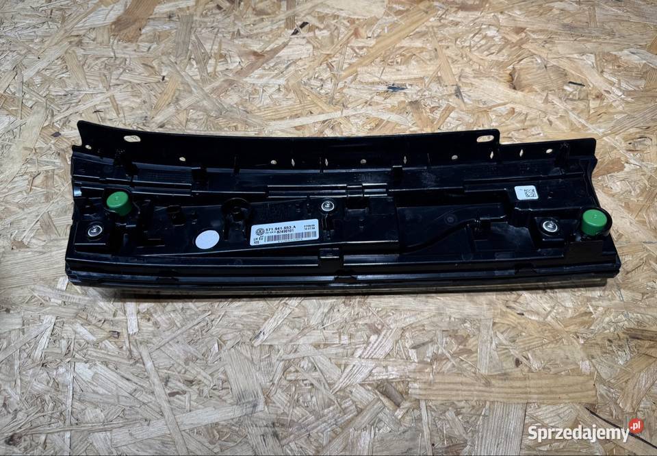 Lewy led grilla atrapy Tiguan 3 III 571 Sieraków