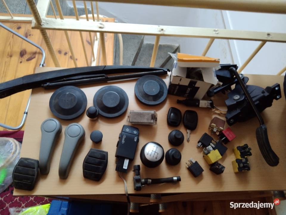 Części Renault Clio Kangoo laguna Pozostałe podkarpackie Nisko