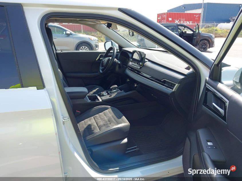 2024 MITSUBISHI OUTLANDER SE 25 SAWC mazowieckie
