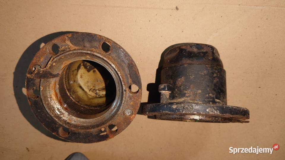 gaz69 pokrywy piast terenowe Kraków sprzedam