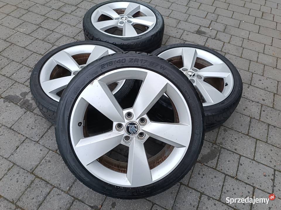 Sprzedam komplet felg aluminiowych Skoda Rapid sprzedam
