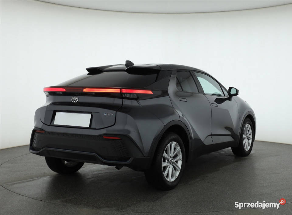 Toyota CHR 18 Hybrid Rok produkcji 2024 Piaseczno