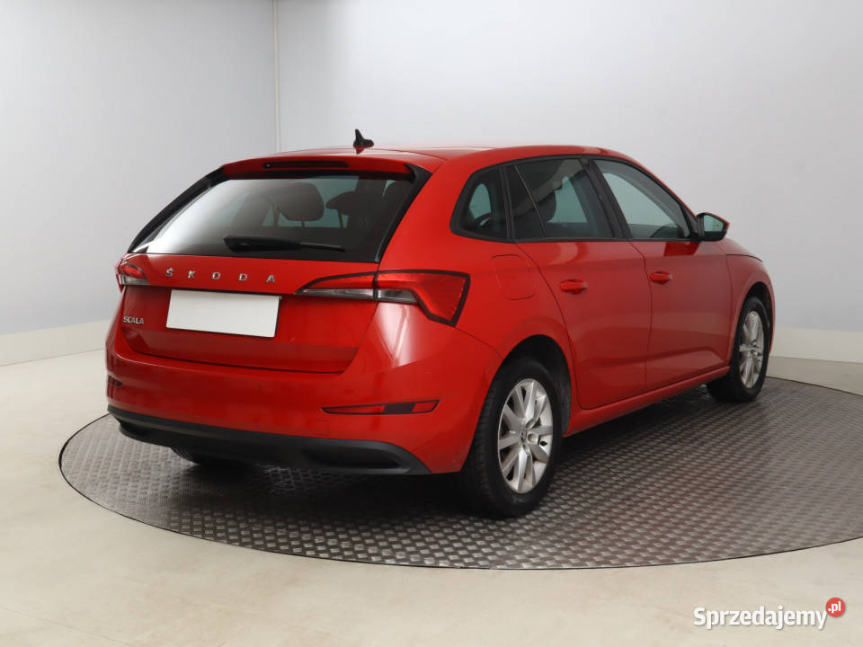 Skoda Scala 10 TSI światła przeciwmgielne dolnośląskie Bielany Wrocławskie