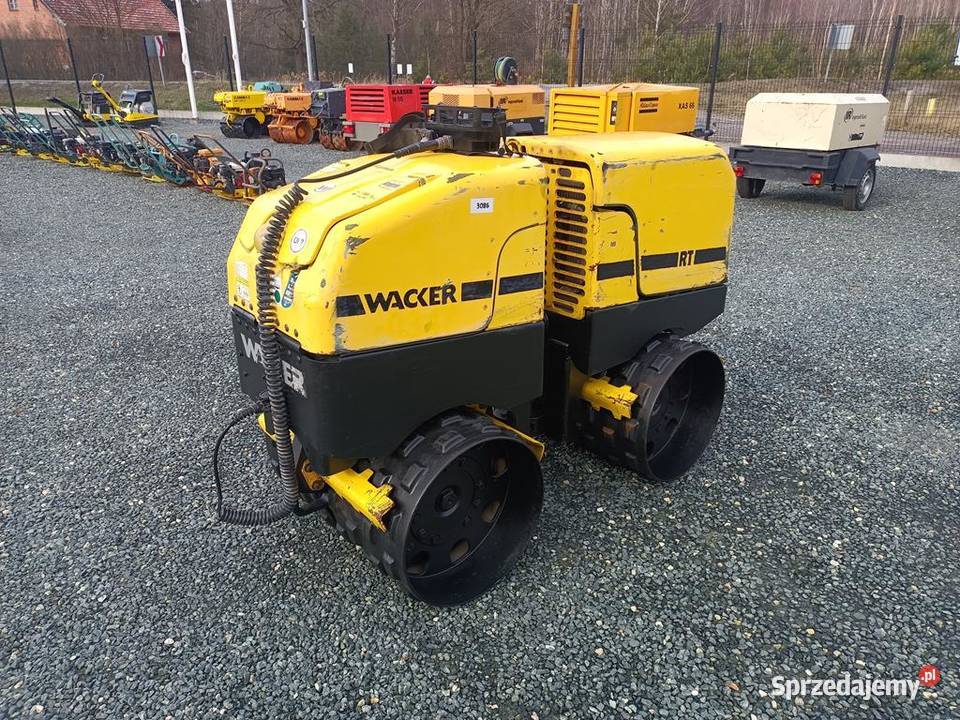 WALEC UBIJAK WACKER NEUSON RT 82 15 T 889 BOMAG Rok produkcji 2008 Walce