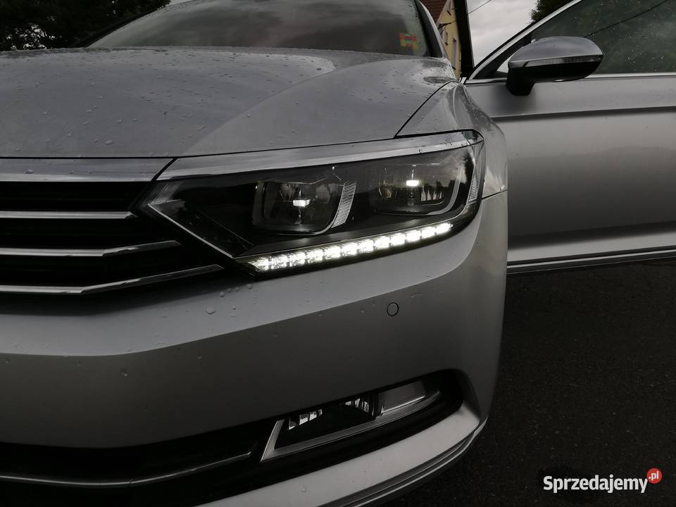 Volkswagen Passat B8 2015 14B 150 hak szyberdach isofix Sompolno
