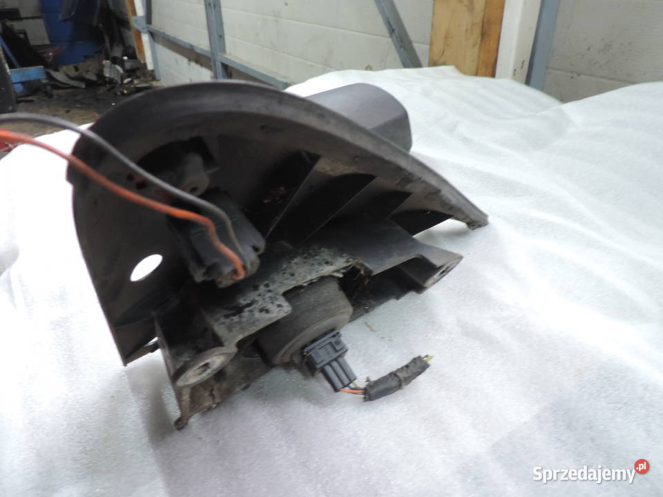 FORD TRANSIT LUSTERKO PRAWE