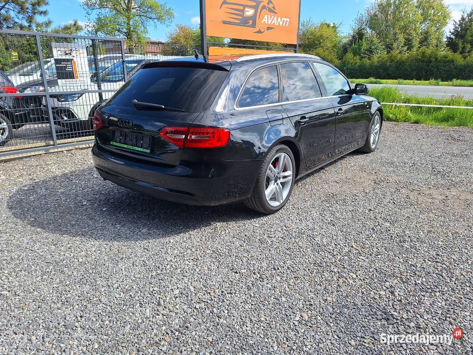 AUDI A4 S LINEAUTOMATSKÓRAKLIMATRONIKSERWISOWANY Kombi Zamość