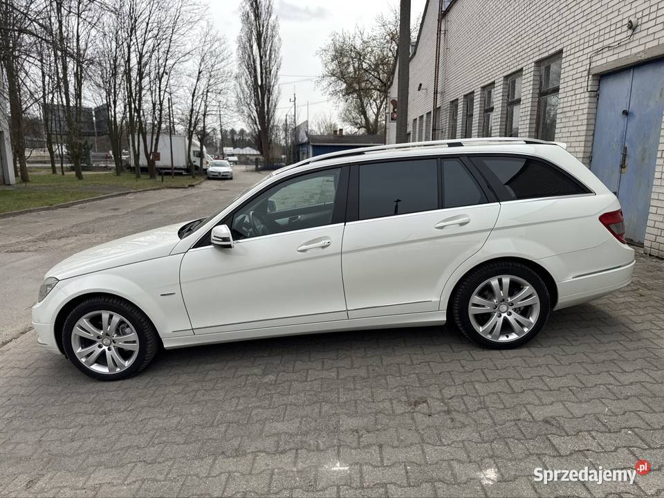 MercedesBenz C180 CGI 2010 Automat Avantgarde Pruszków