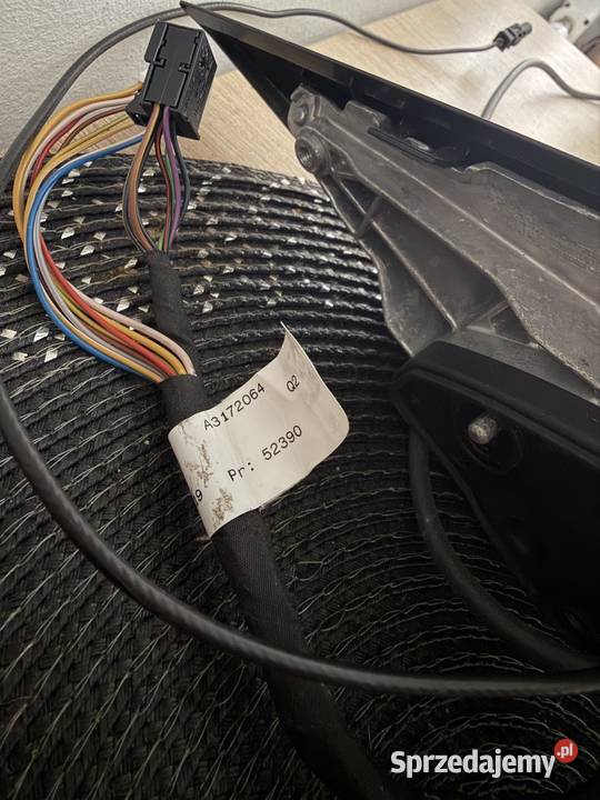 Mercedes W205 lift prawe lusterko 8811 pin Zielona Góra
