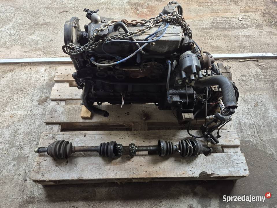 Mazda 626 GC silnik z osprzętem skrzynia mazowieckie