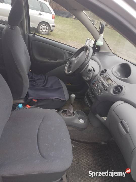 Auto używane Toyota Yaris rocznik 2002 Yaris Toyota Grązów