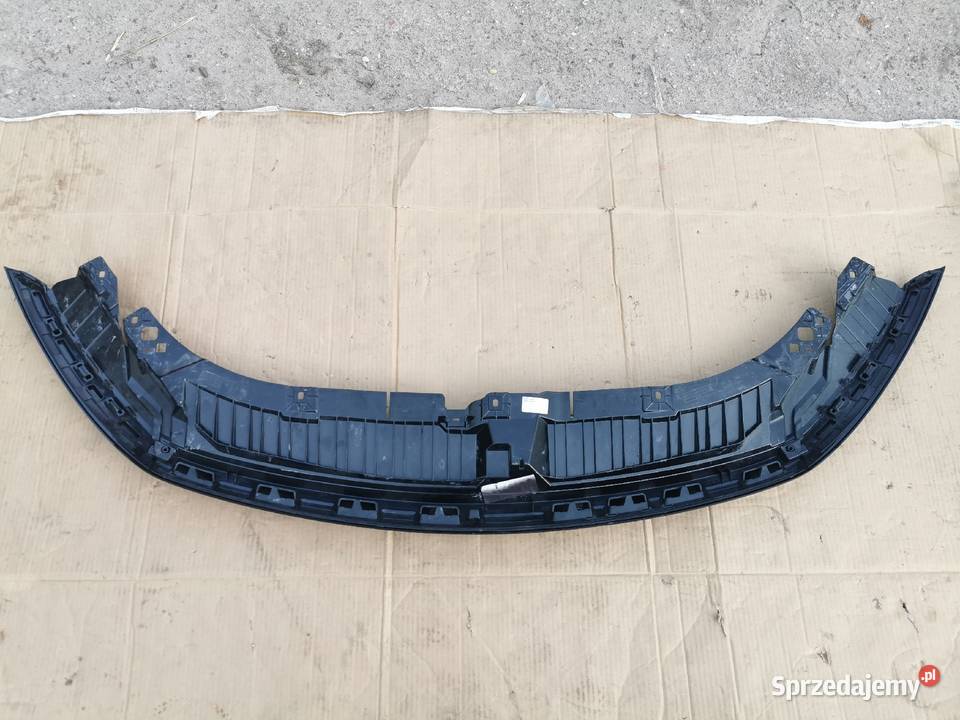 Maskownica góra pasa EQB EQA W243 A2438851401 Rok produkcji 2020 Międzychód