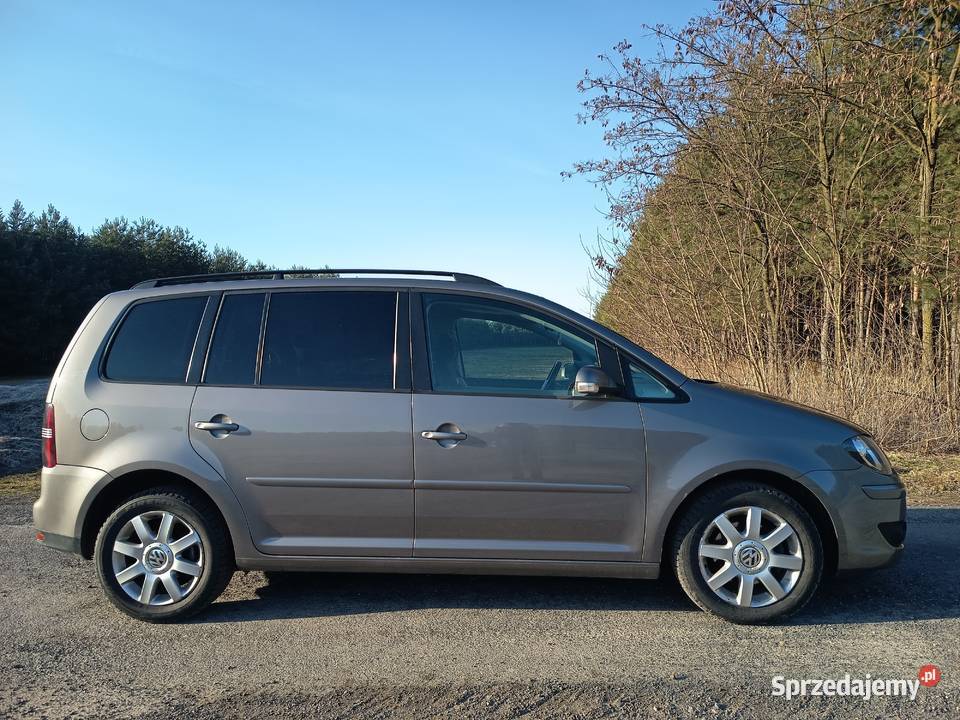 Volkswagen Touran 16 7 osobowy 2008 sprzedam