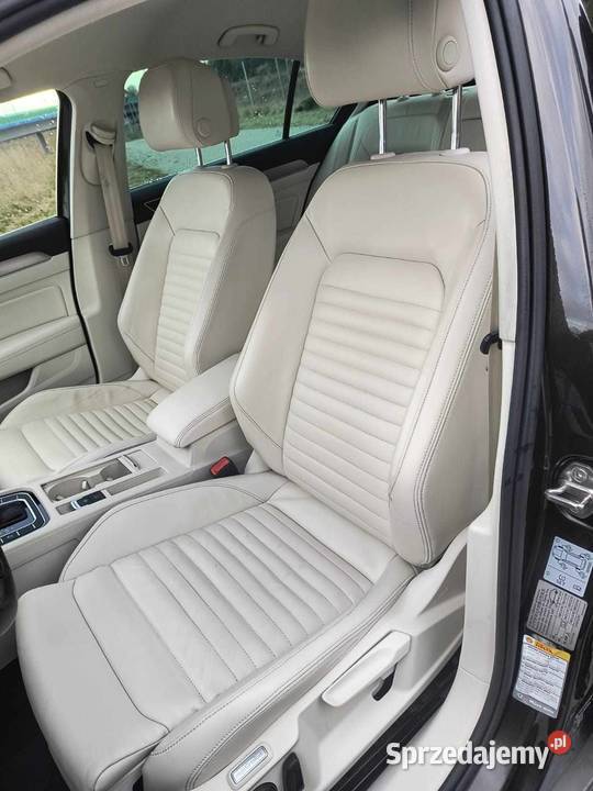 PASSAT B8 HIGH VITRUAL DSG LED SKÓRA NAVI HAK 115600km Lublin sprzedam