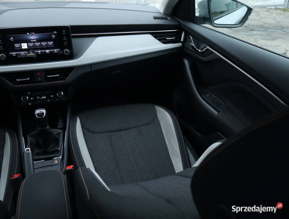 Skoda Scala 10 TSI czujnik parkowania łódzkie Łódź