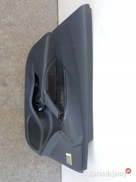 TAPICERKA BOCZEK LEWY PRZÓD KIEROWCY EU Peugeot