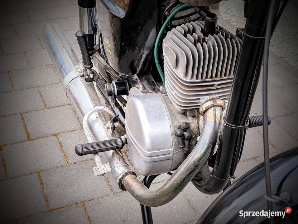 Kultowa WSK 125 1977 W pełni sprawna Dąbrowa Górnicza