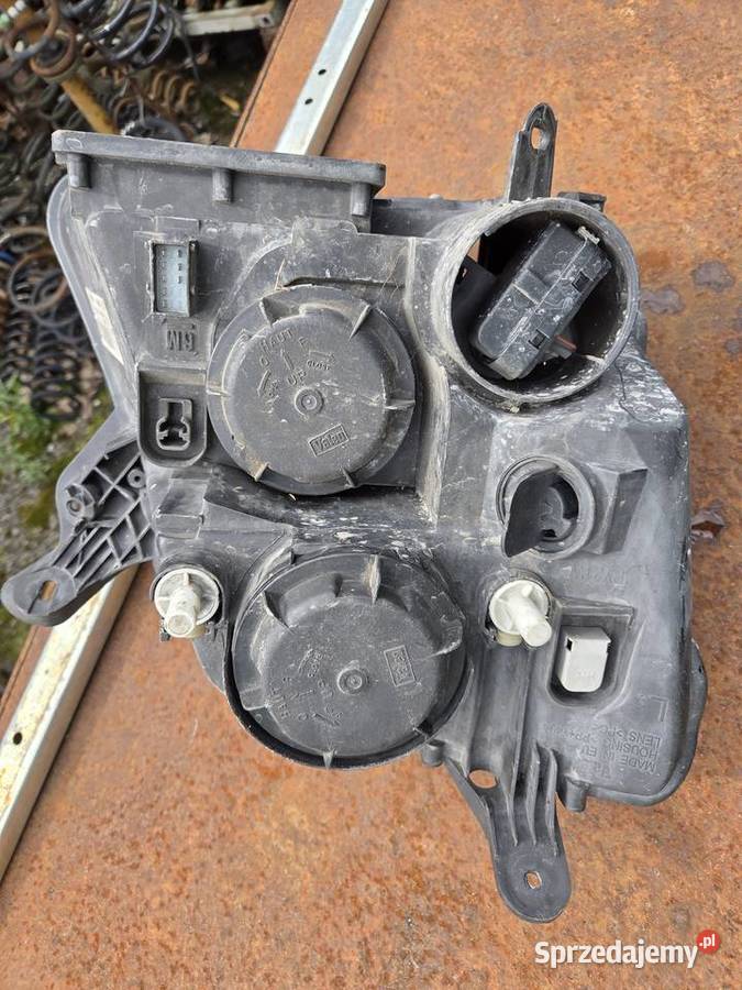 Lewa lampa Opel Meriva Łagów