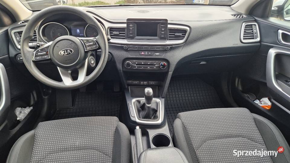 Kia Ceed 14 benzyna Salon Polska manualna Głuchów
