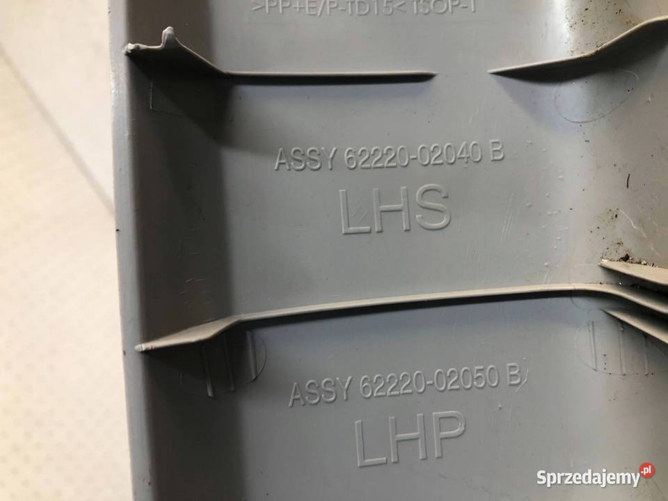 Toyota Auris I E15 Lift 12r Osłona słupka A lewy osobowe