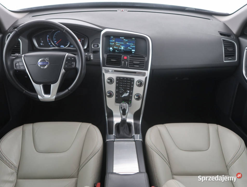 Volvo XC60 D3 Rok produkcji 2016 sprzedam