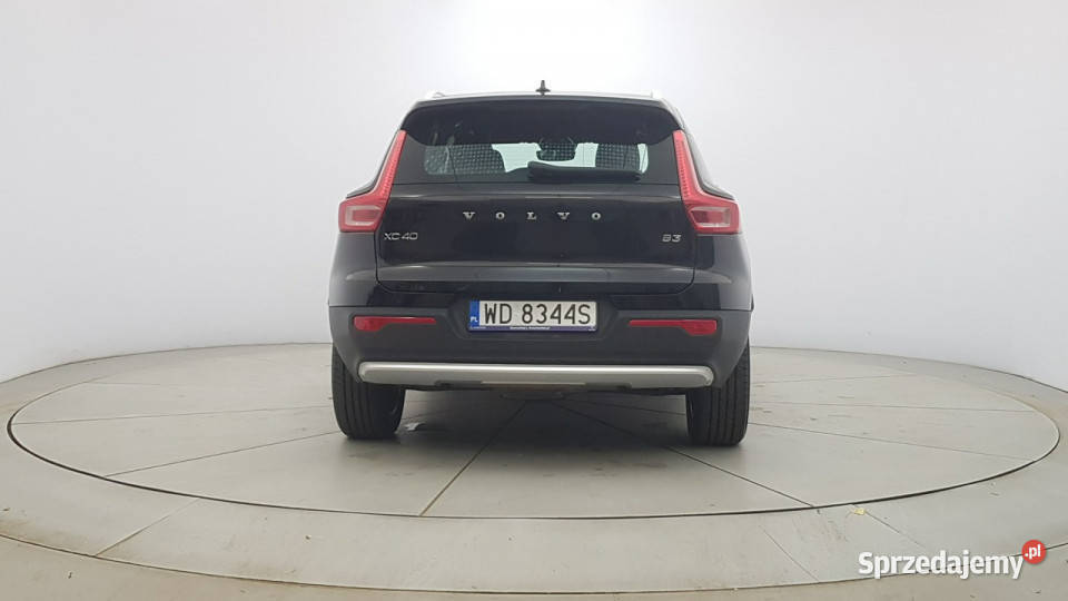Volvo XC 40 B3 Core Z Polskiego Salonu Faktura benzyna mazowieckie Warszawa