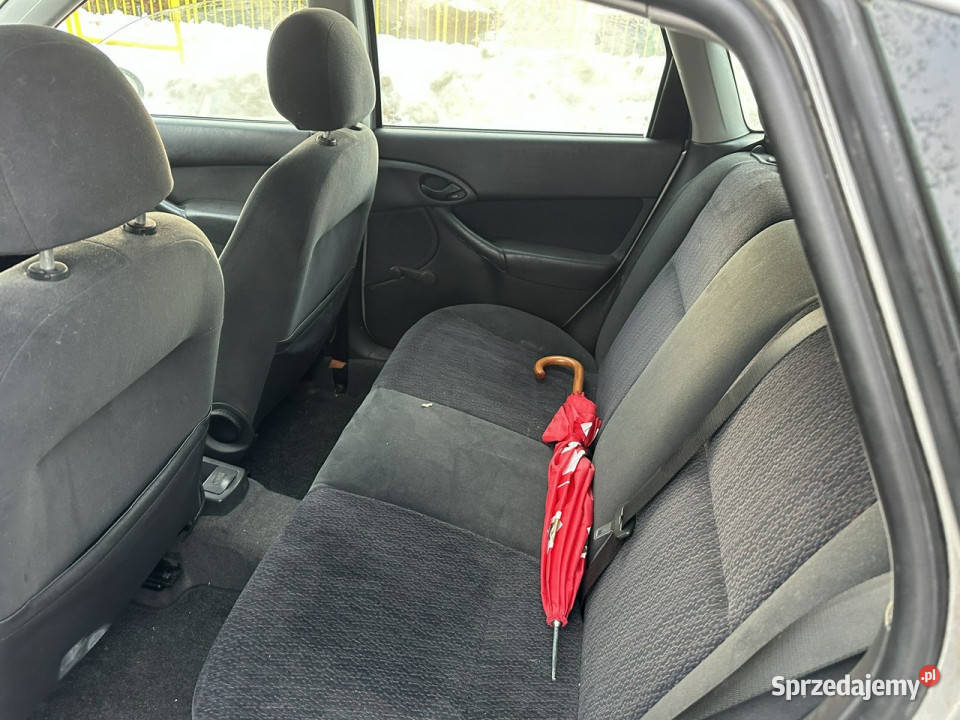 Ford Focus Niezawodna benzyna 14 podg szyba centralny zamek Wejherowo