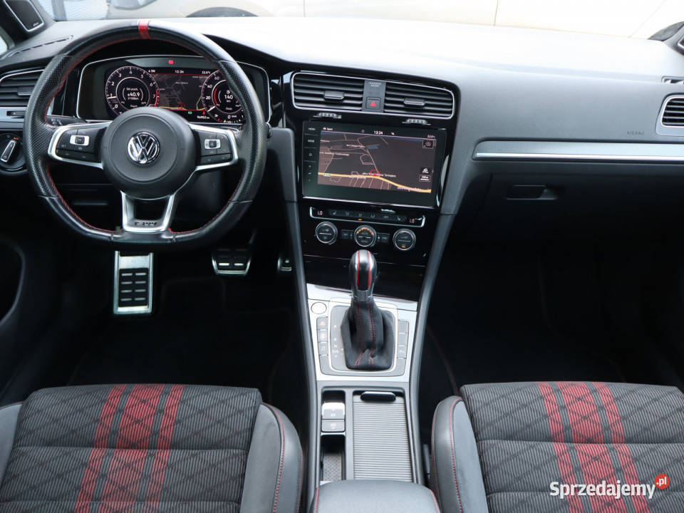 VW Golf GTI TCR Katowice