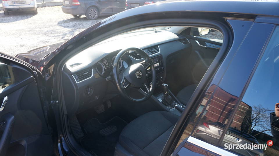 SKODA OCTAVIA model 20 TSI MR18 automatyczna
