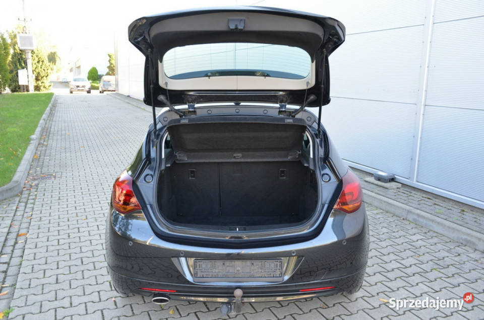 Opel Astra Czarna Opłacona 14T 140 Sport Edition ASR (kontrola trakcji) Astra łódzkie sprzedam