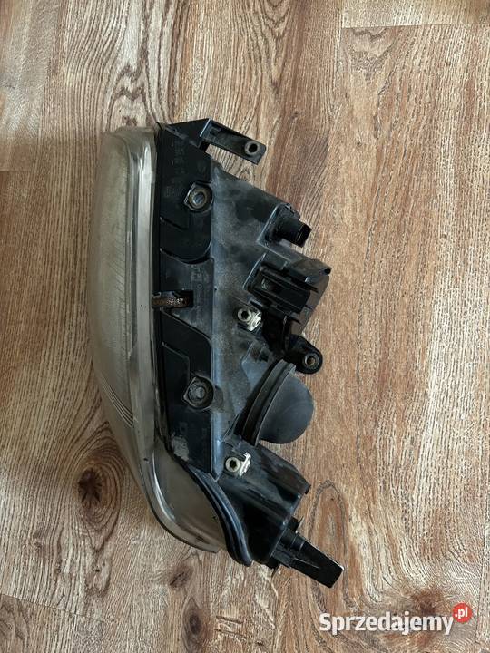 Lampy Hella Passat B5 FL Małaszewicze Małe