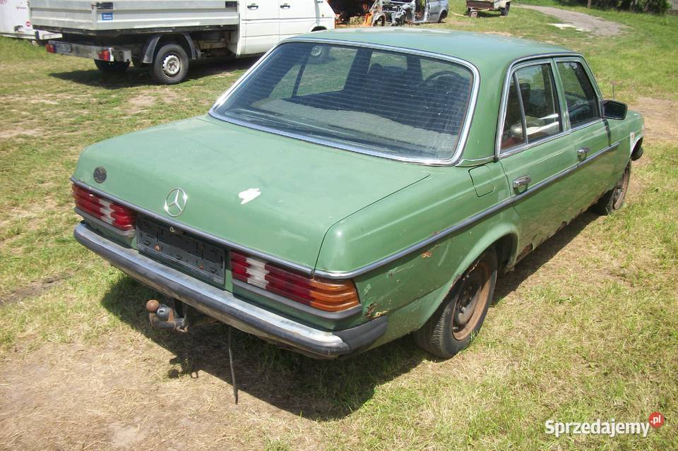Mercedes w123 beczka 240d słaby stan w całości Rok produkcji 1977 mazowieckie Przytyk