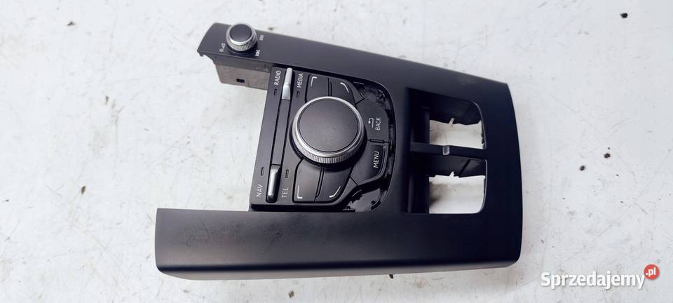 PANEL STEROWANIA MMI AUDI A3 8V 8V0919614B Przystajń