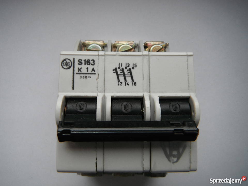 Wyłącznik instalacyjny S163 K 1A 380VAC Nowe Części i akcesoria Chlewiska