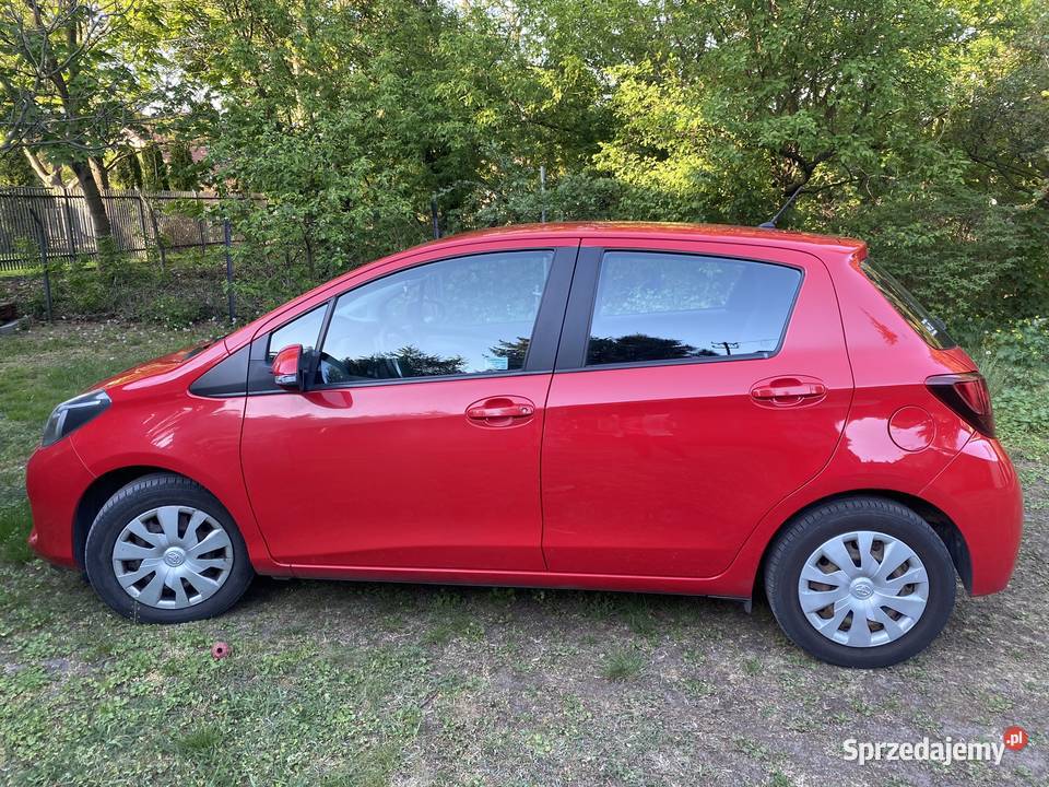 Toyota Yaris 2015 Salon 10 benz Bezwypadkowa 2 Józefów
