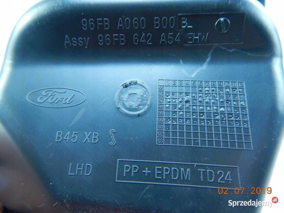 OSŁONA KONSOLI SCHOWEK FORD FIESTA 9502 NOWA ASO