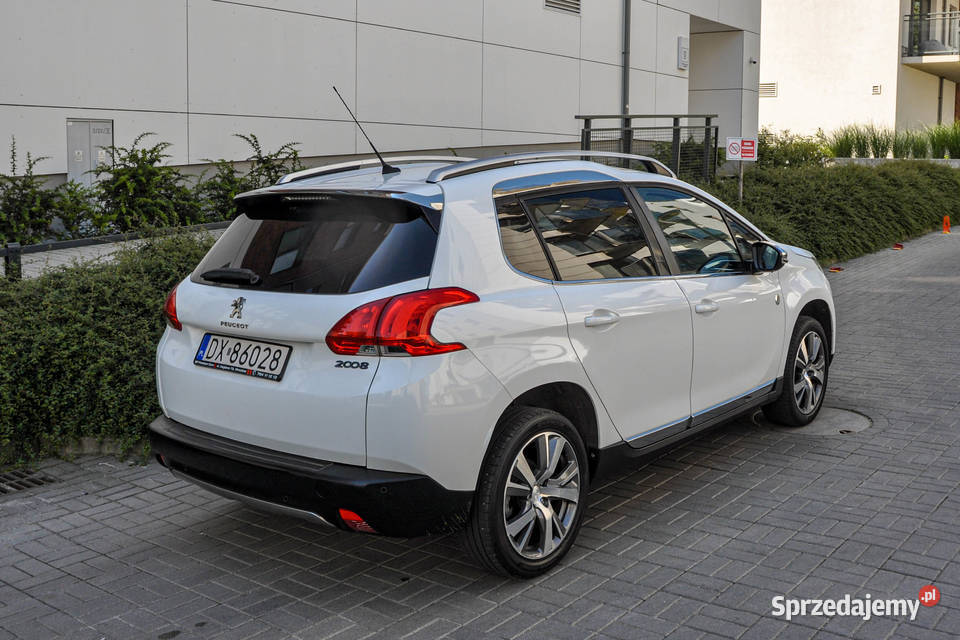 Peugeot 2008 2015 r 107 Skóry Bezwypadkowy 110KM Wrocław sprzedam