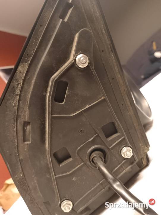 Lusterko PRAWE HONDA CIVIC VIII UFO 7PIN NH700M Niemodlin