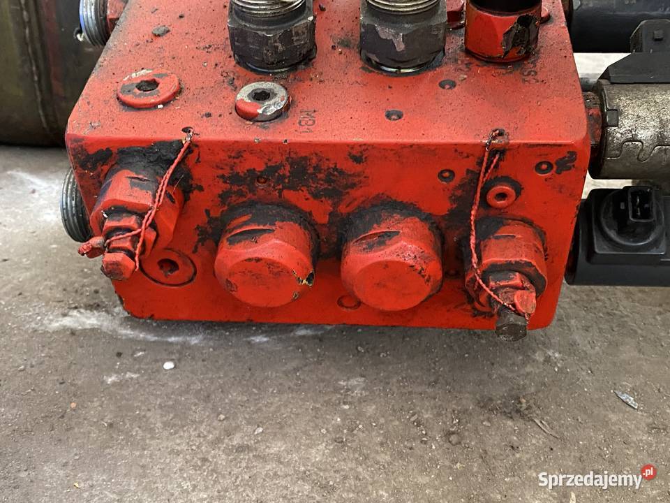 Dzielnik strumienia hydraulicznego świętokrzyskie Wola Murowana