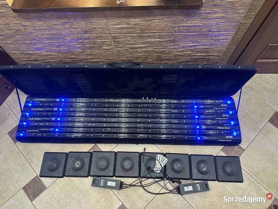 Chauvet DJ FREEDOM STICK X4 system akum z Sosnowiec