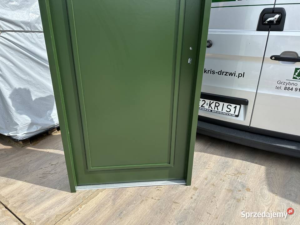 Drzwi zewnętrzne wewnątrzklatkowe RĘKI ZIELONE