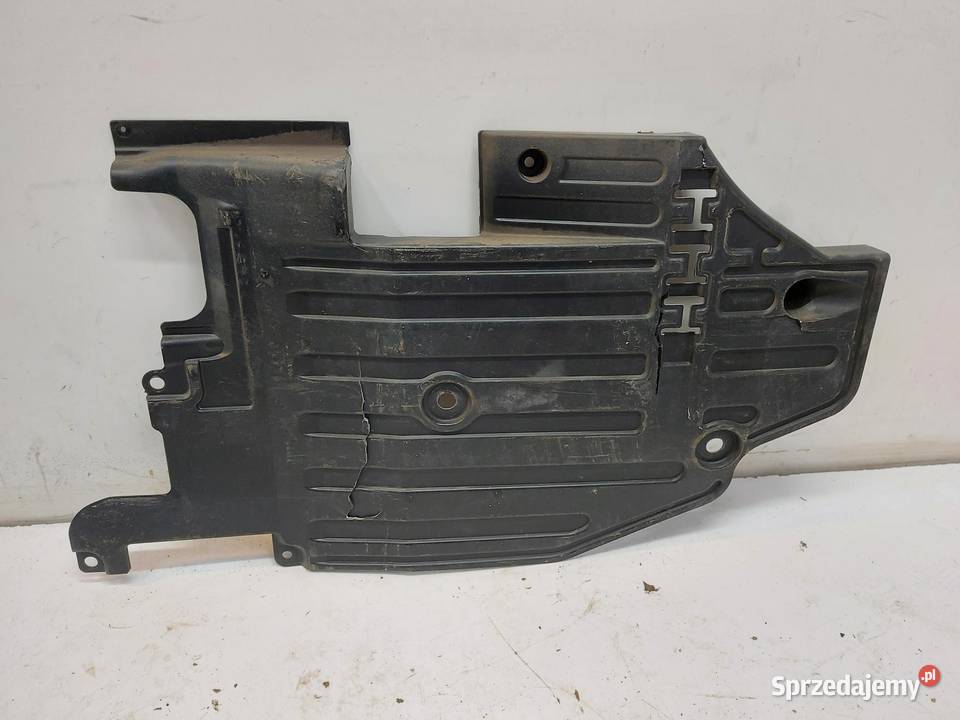 VOLVO XC90 II D5 Osłona podwozia tył lewa osobowe