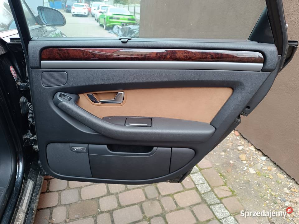 Audi A8 D3 Boczki drzwi tapicerka drzwi Kpl osobowe Częstochowa