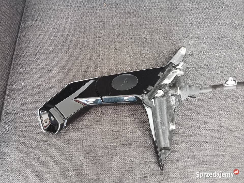 AUDI ETRON LUSTERKO PRAWE KAMERA 4KE857410 Y9B Karoseria Pielgrzymka sprzedam