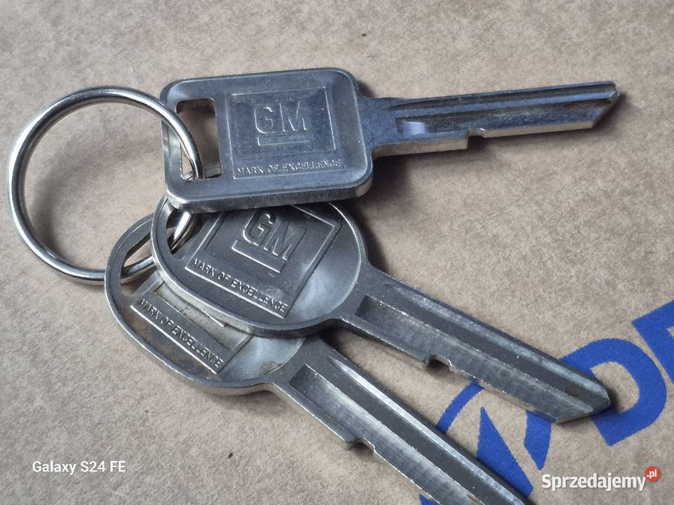 Oryginalne nowe kluczyki GM Chevrolet etc Stacyjki i kluczyki podlaskie Białystok