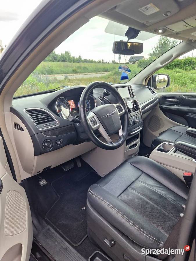 Chrysler Town amp Country V Bezwypadkowy Niski