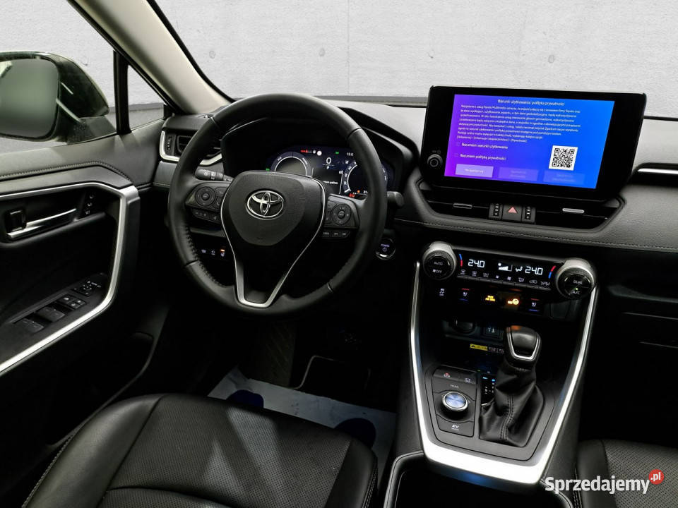 Toyota RAV4 V 2018 Komorniki